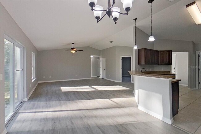 Building Photo - 8806 SW 135th Street Rd