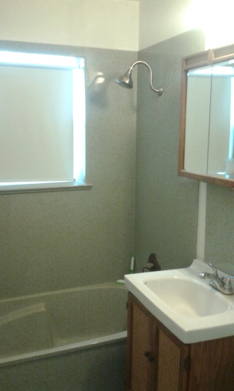 Building Photo - NOB HILL 2 bedroom 1 Bath 1271/SF UTILITIE...