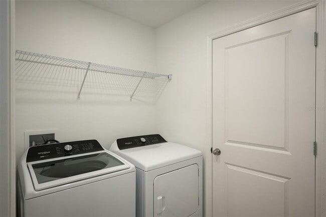 Building Photo - 4565 ORCHARD VIEW Aly