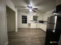 Building Photo - 1512 E Barton Ave