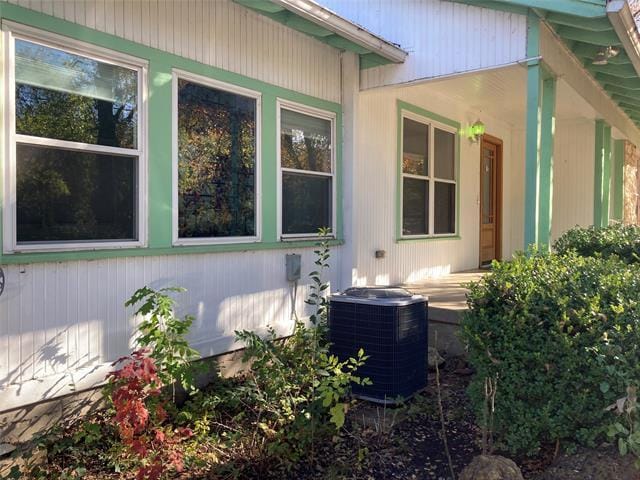 Building Photo - 2109 Junius St