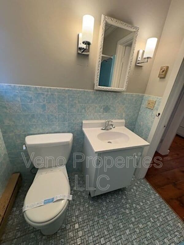 Building Photo - 1 Pleasant St