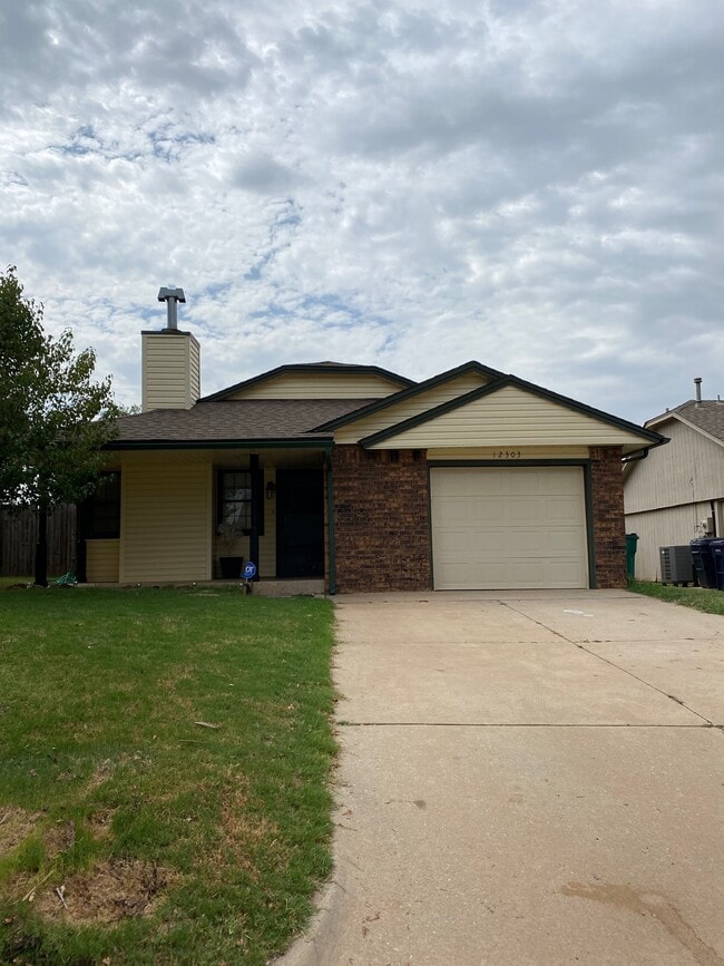 Building Photo - 12303 SW 14th St