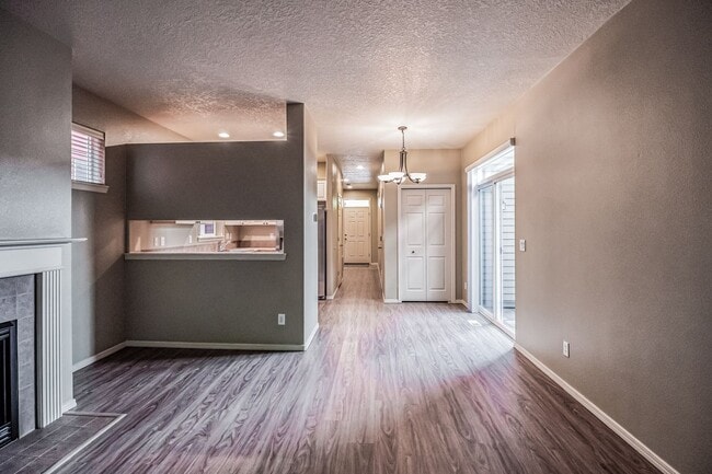 Building Photo - 9670 SW 171st Ave