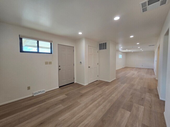 Building Photo - 18340 US 84