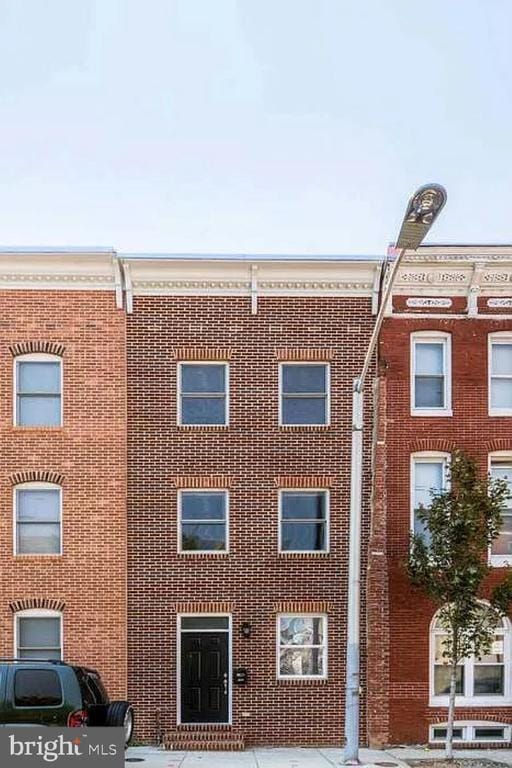 Building Photo - 1620 Light St