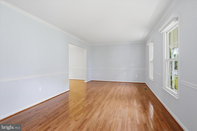 Building Photo - SINGLE FAMILY HOME.
