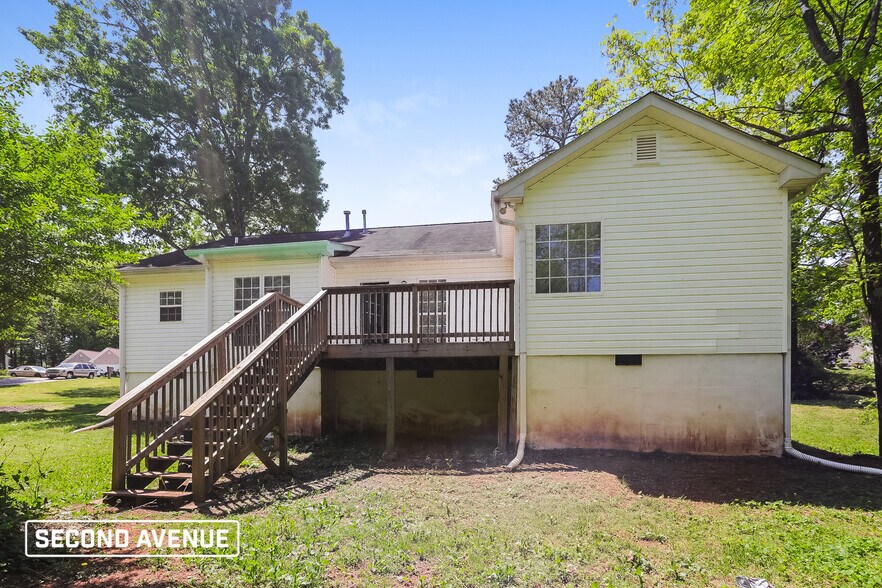 Building Photo - 512 Gatewood Dr