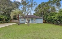 Building Photo - 3 bedroom 2 bath house in the heart of Ora...