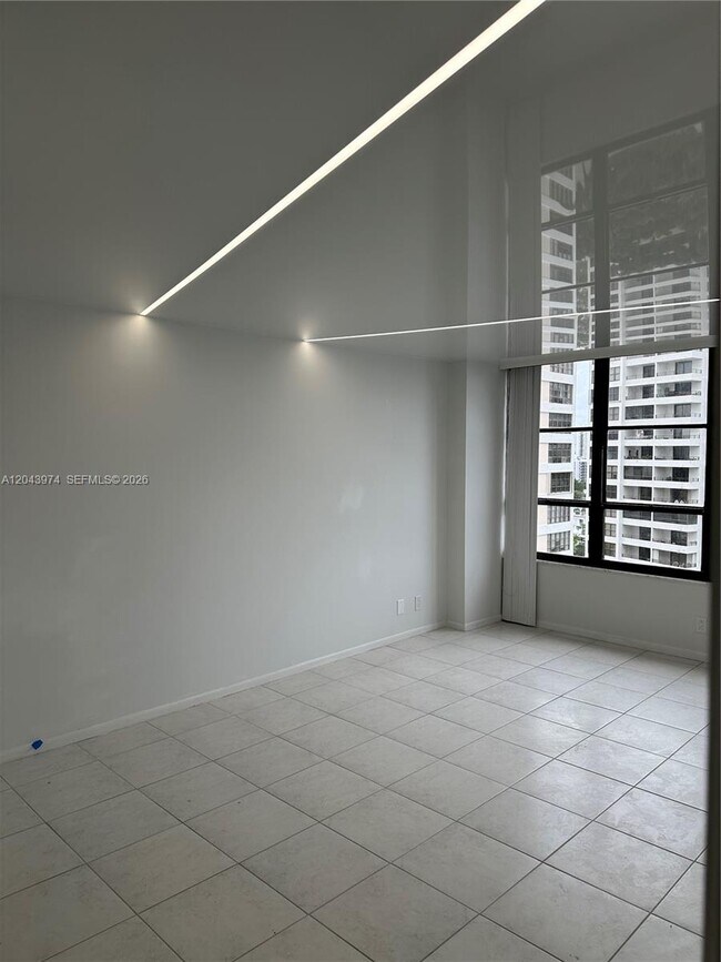 Building Photo - 600 Three Islands Boulevard