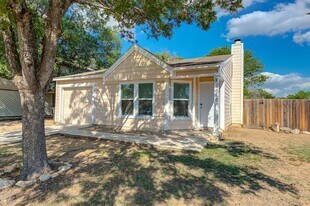 Building Photo - 6202 Valley Knight