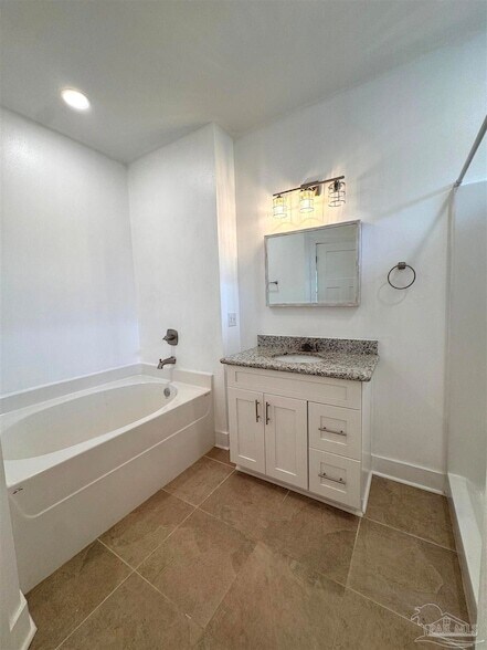 Building Photo - 5465 Abilene Ct