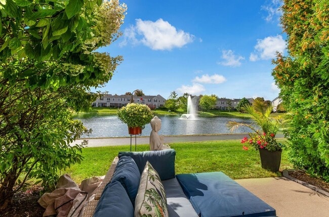 Building Photo - 1221 Courtland Cir