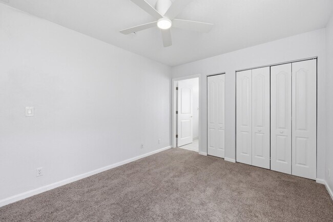 Building Photo - 5601 Spanish River Rd