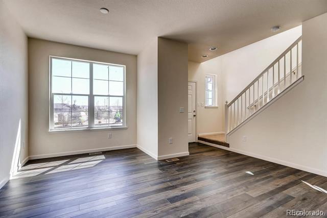 Building Photo - 23423 E Chenango Pl