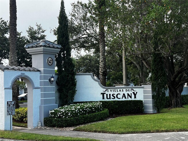 Building Photo - 771 SW 148th Ave