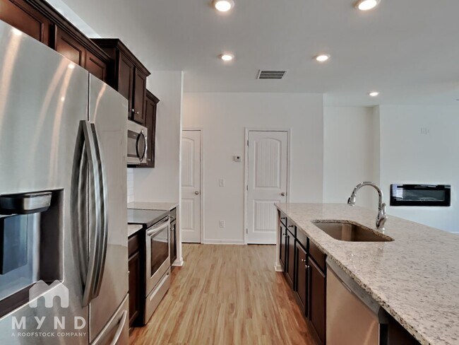 Building Photo - 289 Whitetail Cir