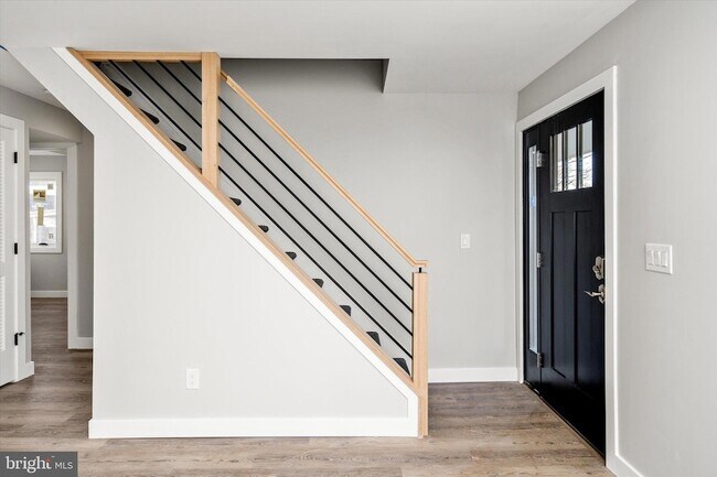 Building Photo - 92 Pennwood Dr