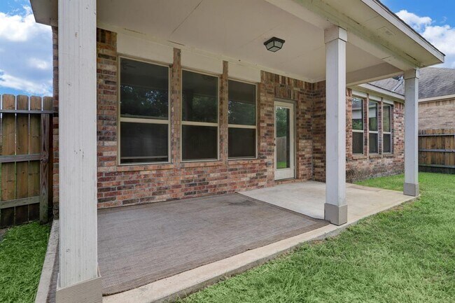 Building Photo - 16617 Conner Creek Ln