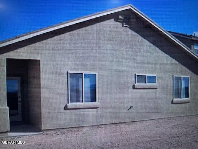Building Photo - 3849 Loma Adriana