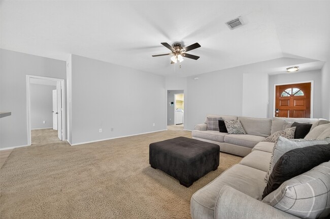 Building Photo - 3123 Sun Terrace Ln