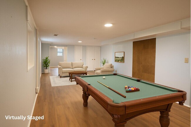 Building Photo - 400 Midland Dr