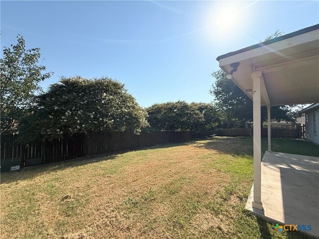 Building Photo - 106 Snake Dance Dr