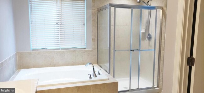 Building Photo - 2706 Coppersmith Pl