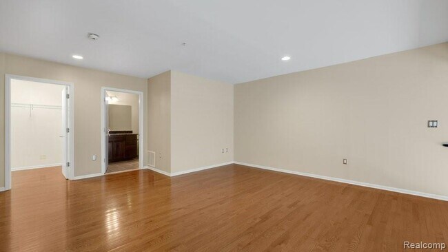 Building Photo - 3100 Woodward Ave