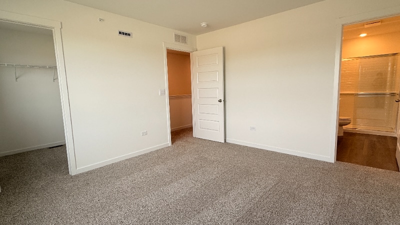 Building Photo - 2242 Barbera Dr