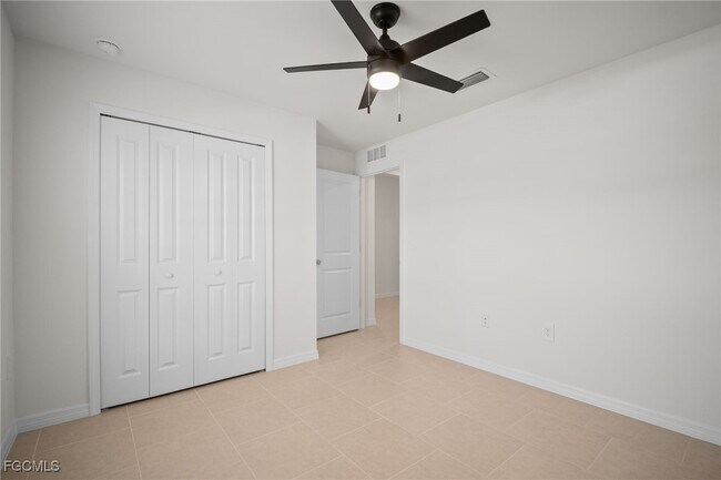 Building Photo - 17633 Paradiso Wy