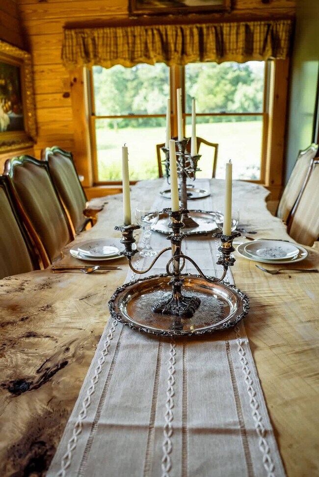 Building Photo - 7223 Ferry Rd