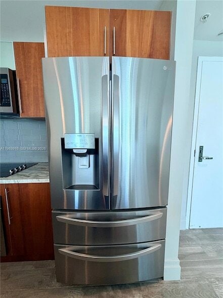 Building Photo - 300 S Biscayne Blvd