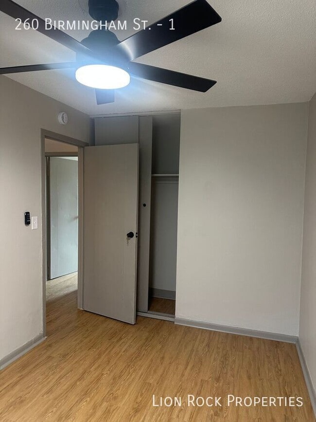 Building Photo - 260 Birmingham St