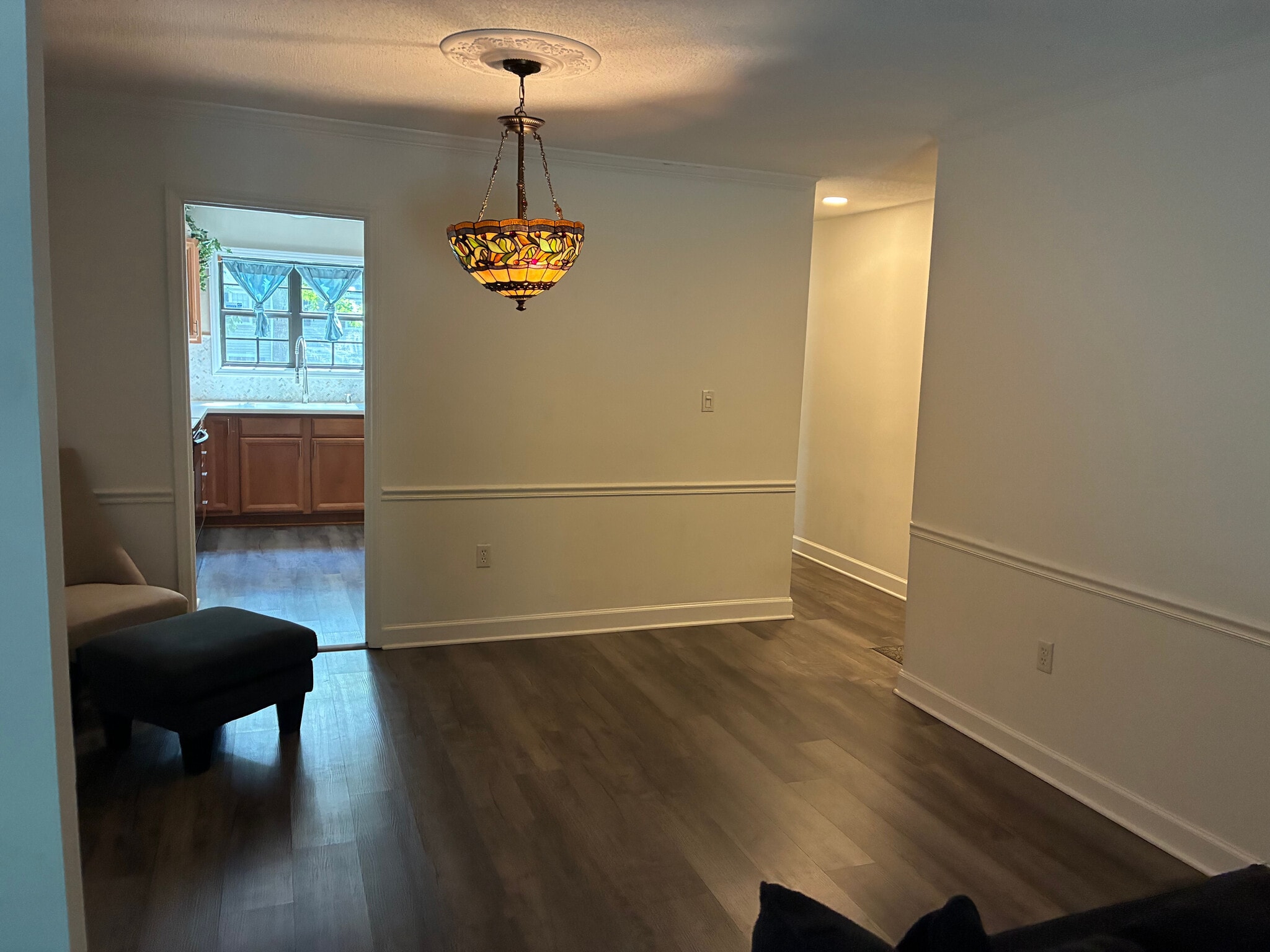 Building Photo - Room in Townhome on Willow Bridge Dr