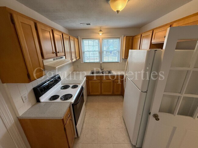 Building Photo - Cherokee Ln-4BR/1.5BA-Ardmore HOME!!!