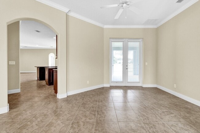 Building Photo - 1280 S Village Square