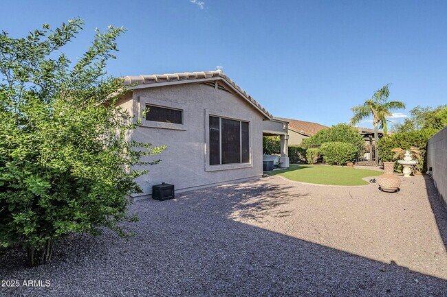 Building Photo - 4269 E Cassia Ln