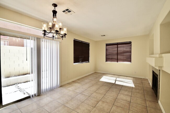 Building Photo - Charming 3-Bedroom, 2.5-Bath Two-Story Home At Smoke Ranch!