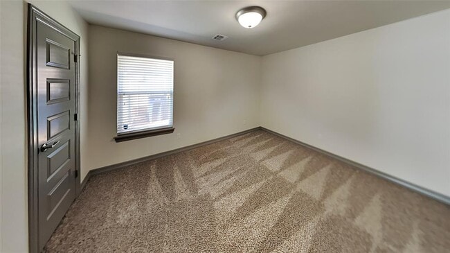 Building Photo - 9437 NW 87th St