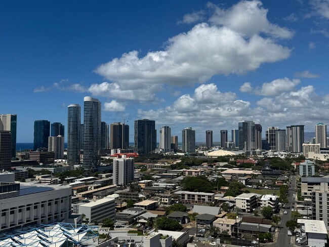 Building Photo - The Park On Keeaumoku - Brand new one bedr...