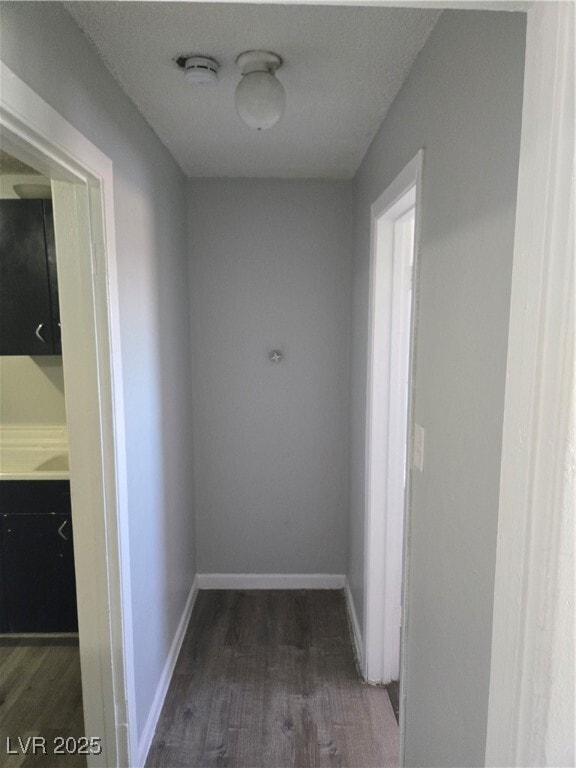 Building Photo - 409 W Van Buren Ave