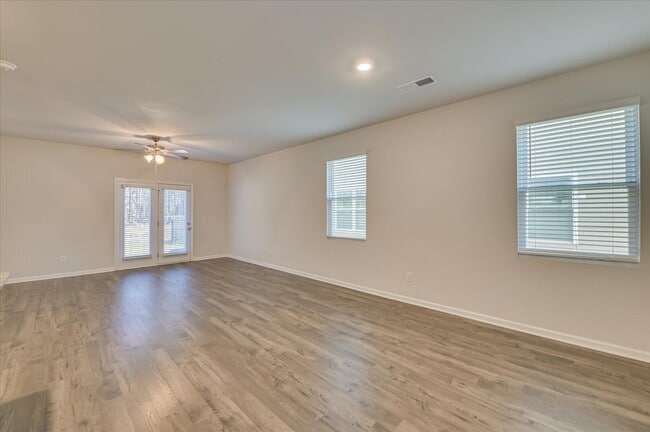 Building Photo - 2892 Calli Crossing Dr