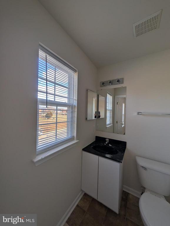 Building Photo - 322 Caribou Ln