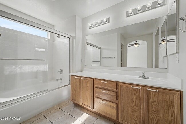 Building Photo - 3442 S 96th Ave