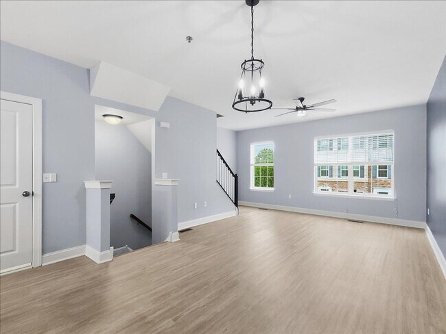 Building Photo - 1526 Brookstone Pl
