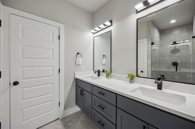 Building Photo - 3703 York St