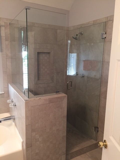 Building Photo - 3 bedroom, 2 bath home in Falcon Creek Subdivision