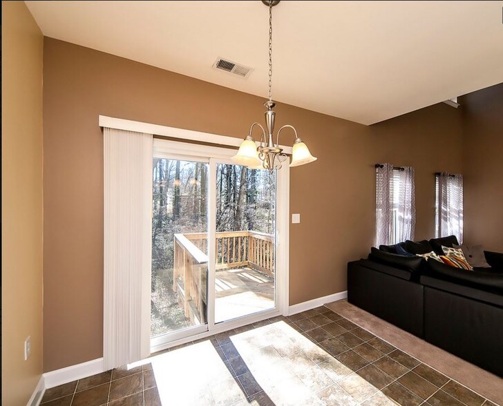 Building Photo - 359 Doughton Ln