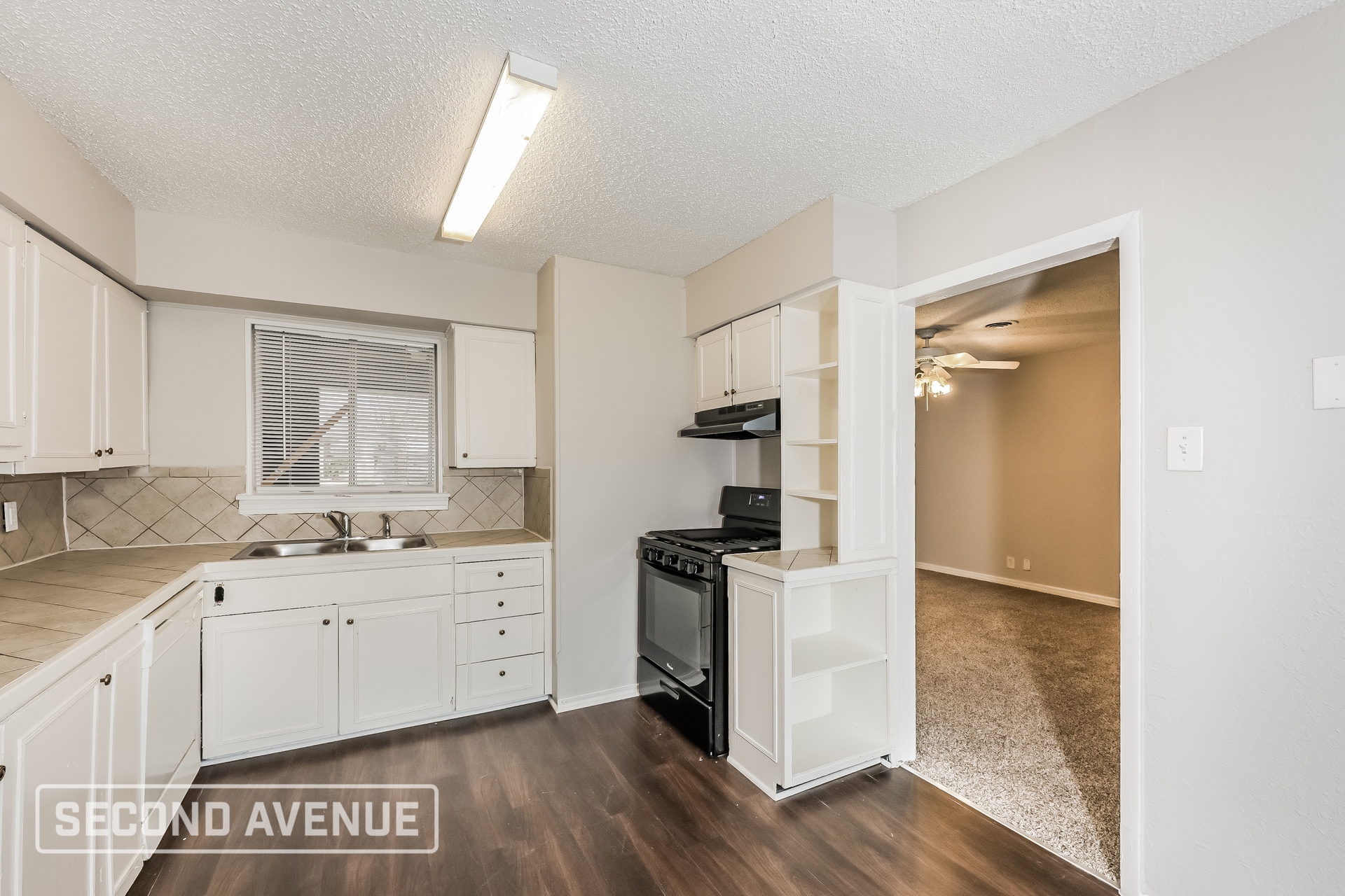 Building Photo - 3412 Beth Dr